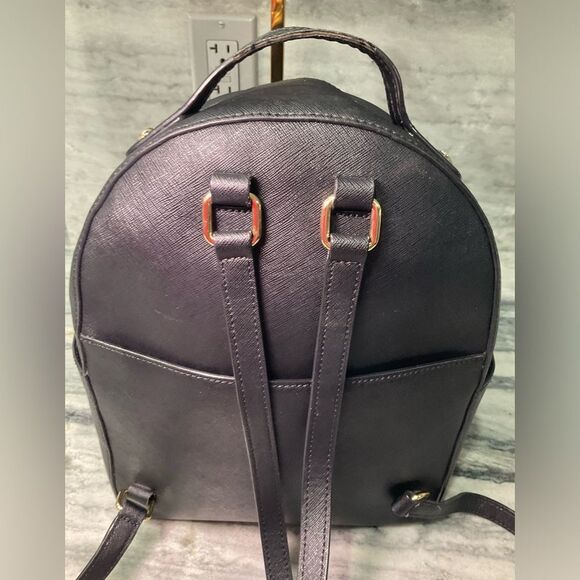Henri Bendel Backpack - Picture 5 of 9